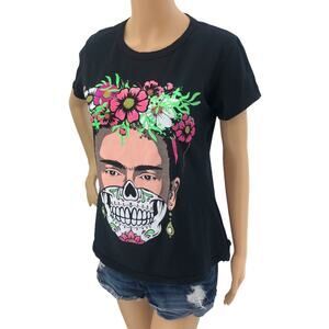 Mexico (XL) Women's Black Dia de los Muertos Floral Skull Frida Kahlo Tee Shirt